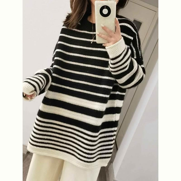 Women's oversized long pullover made of粗stripes knit with round neckline Mune Fashion
