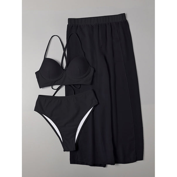 Women's bikini set with elegant bandeau top and high-waisted briefs Mune Fashion
