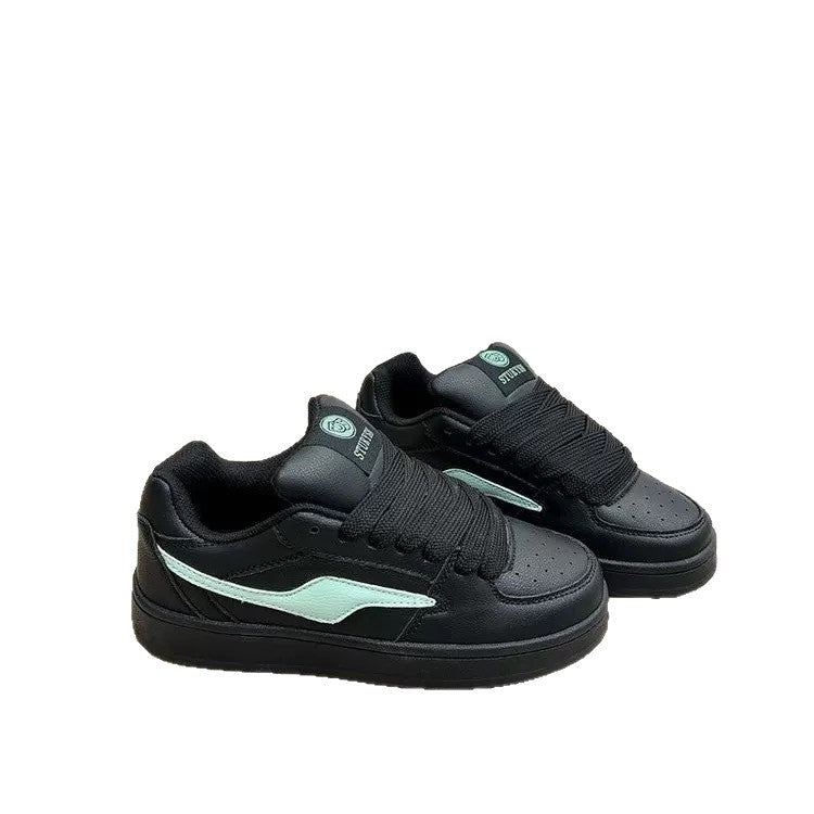 Women's sports sneakers with non-slip outsole and breathable upper material Mune Fashion