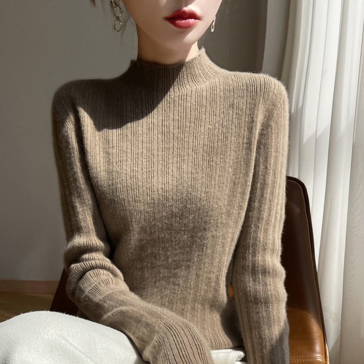 Women's slim-fit fine knit pullover with a short standing collar and fine ribbed texture Mune Fashion