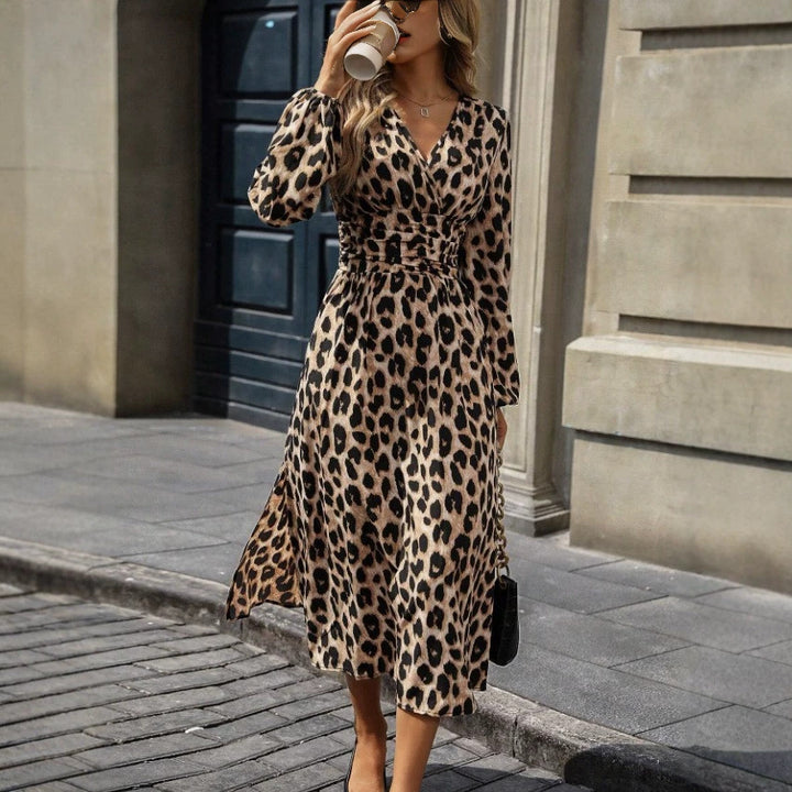 Women Nan Midi Dress with Tailored Gathering, V-Neck and A-Line Mune Fashion