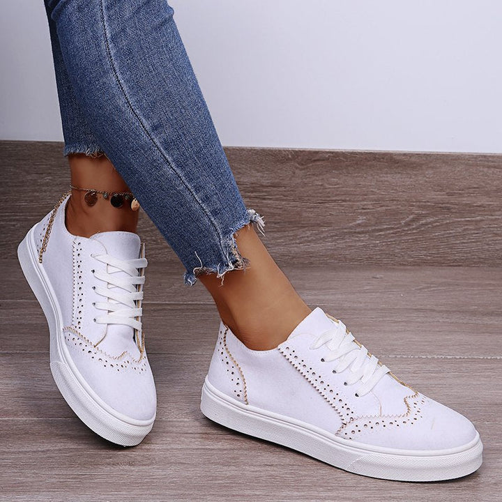 Women Elegant Sneakers with Trendy Brogue Design Mune Fashion
