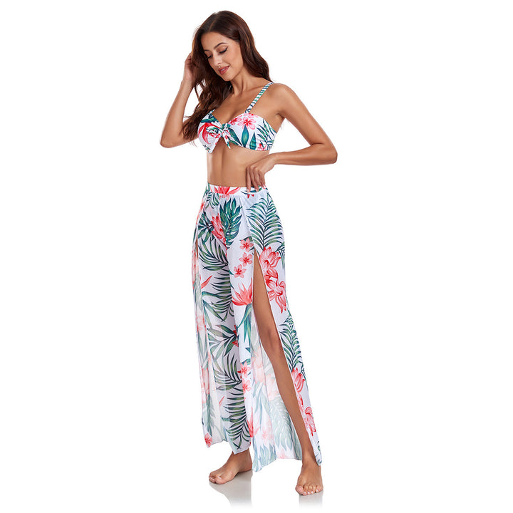 Women's bikini set with floral random pattern and matching wrap skirt Mune Fashion