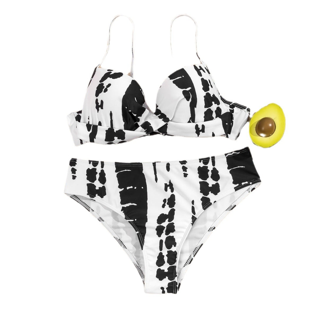 Women's bikini set with trendy knot design Mune Fashion