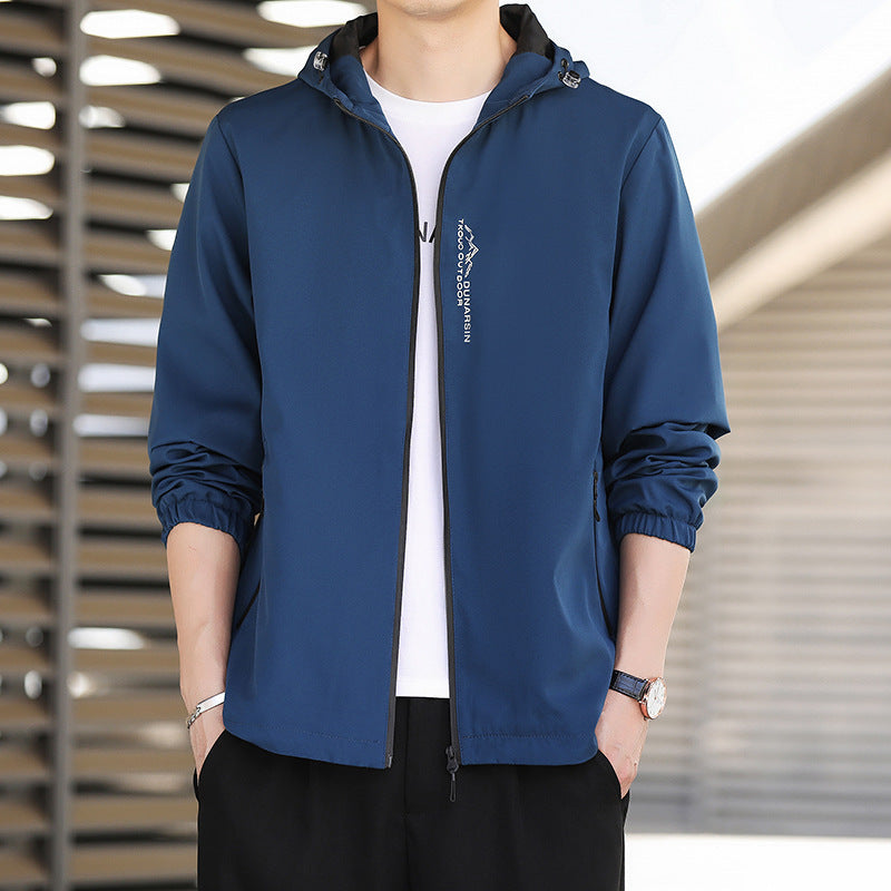 Men's Light Outdoor Jacket with Adjustable Hood Mune Fashion