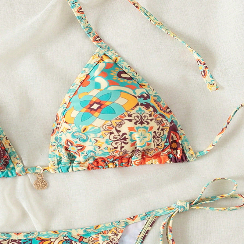 Ladies triangle bikini with adjustable straps and colorful flower pattern Mune Fashion