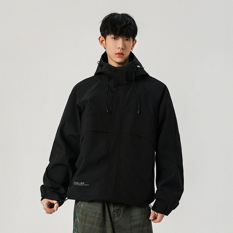 Men's technical hooded softshell jacket with high collar and adjustable hem Mune Fashion