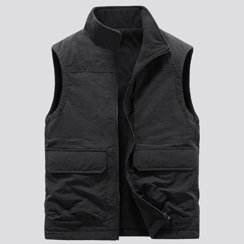 Men's quilted outdoor vest with fleece lining, high collar and multifunctional flap pockets Mune Fashion