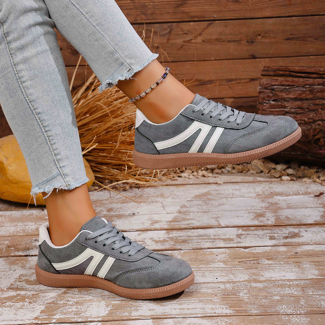 Ladies sporty sneakers made of high-quality suede with breathable sole Mune Fashion