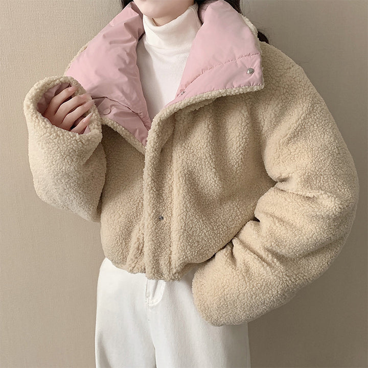 Women's short padded jacket with high-closing shawl collar and teddy cuffs Mune Fashion