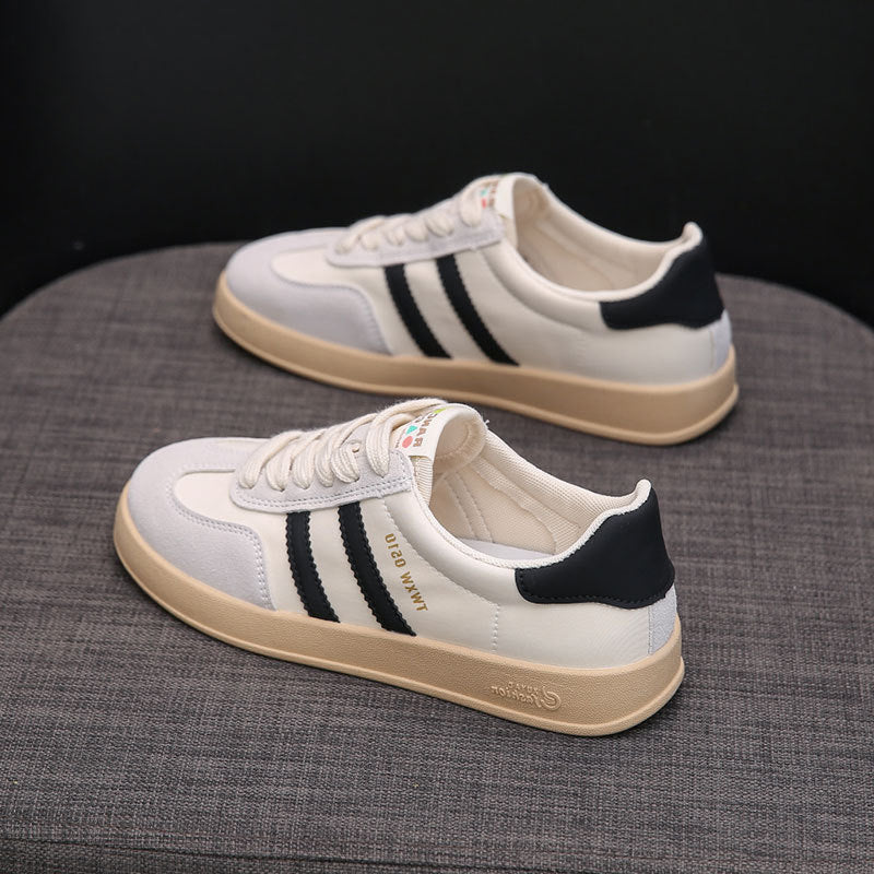 Ladies sporty sneakers with fashionable stripes and cushioned sole Mune Fashion