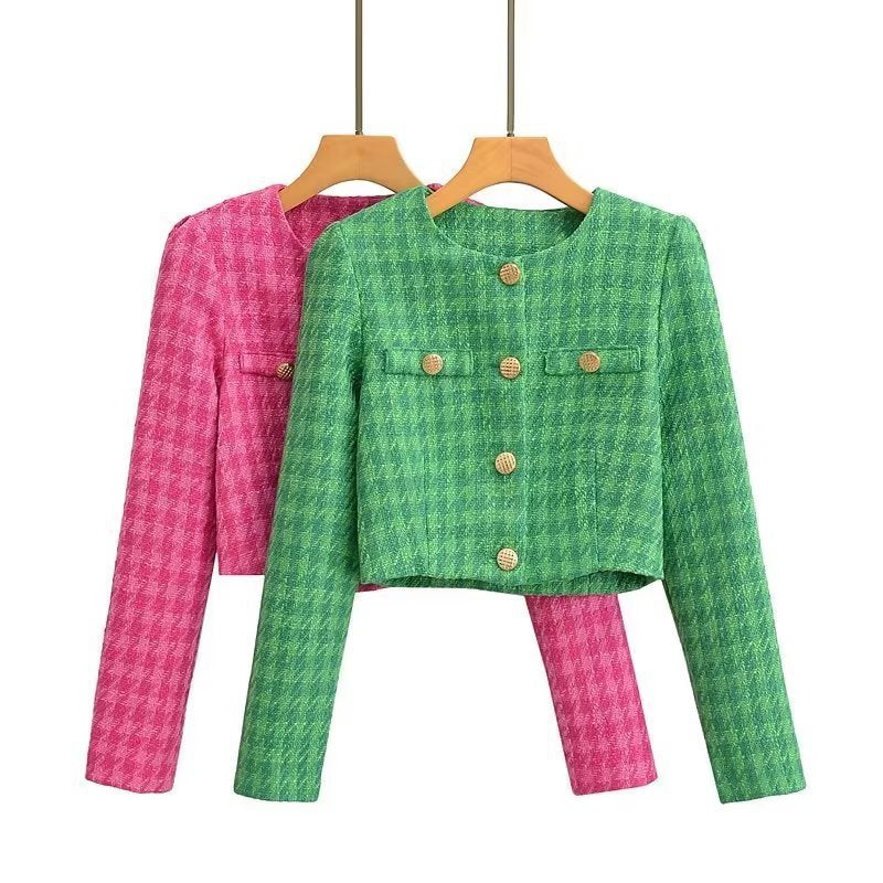 Women's short blazer made of bouclé tweed with a boxy cropped silhouette and collarless design Mune Fashion