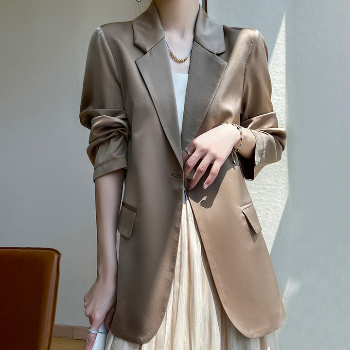 Women Slightly Tailored Long Blazer with Button Closure and Flap Pockets Mune Fashion