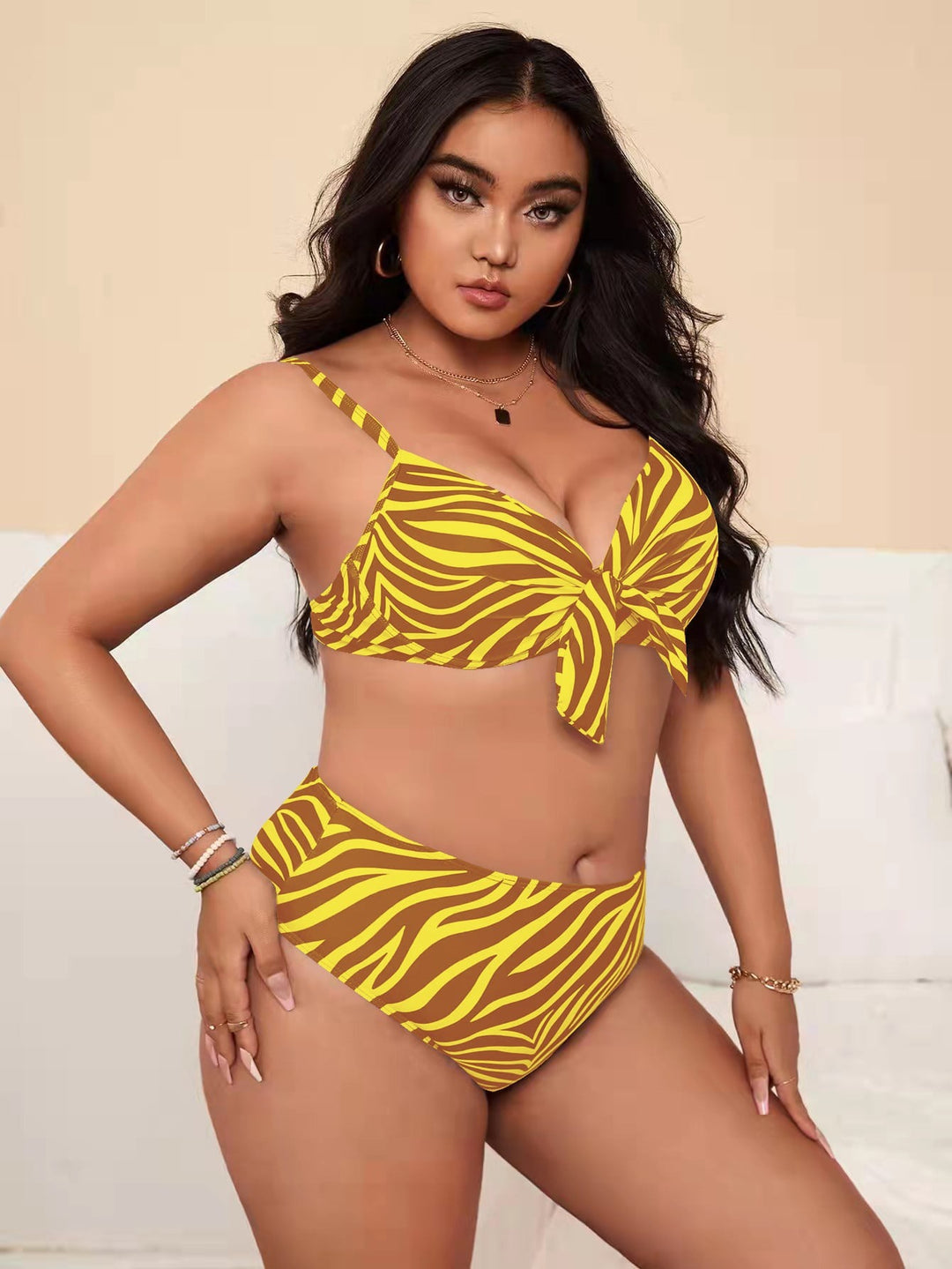 Ladies Bikini Set with playful knot design and high waistband Mune Fashion