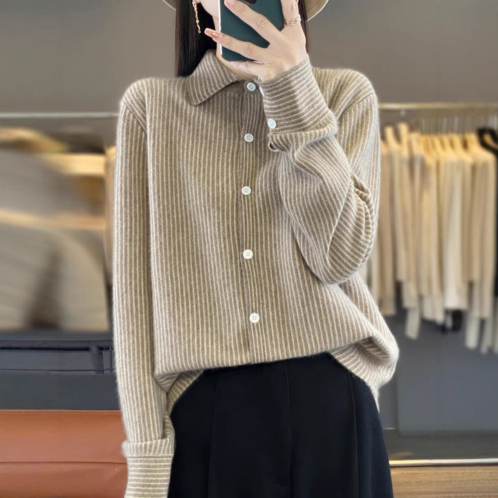 Women's Lightweight Fine Knit Shirt with Polo Collar and Fine Vertical Stripes Mune Fashion