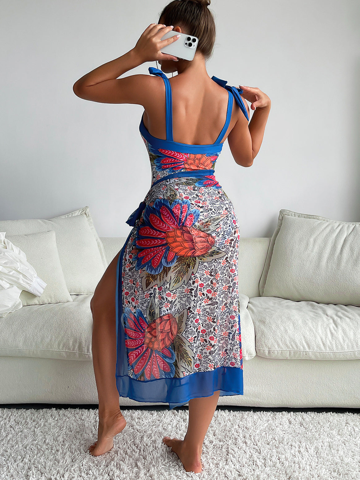 Women's one-piece swimsuit with floral pattern and matching cover-up Mune Fashion
