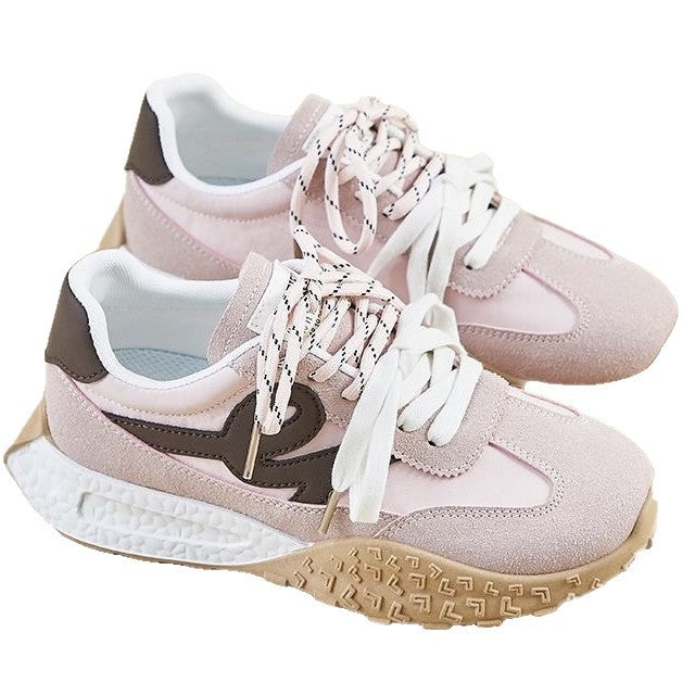 Women's sporty sneakers with innovative cushioning system and flexible outsole Mune Fashion