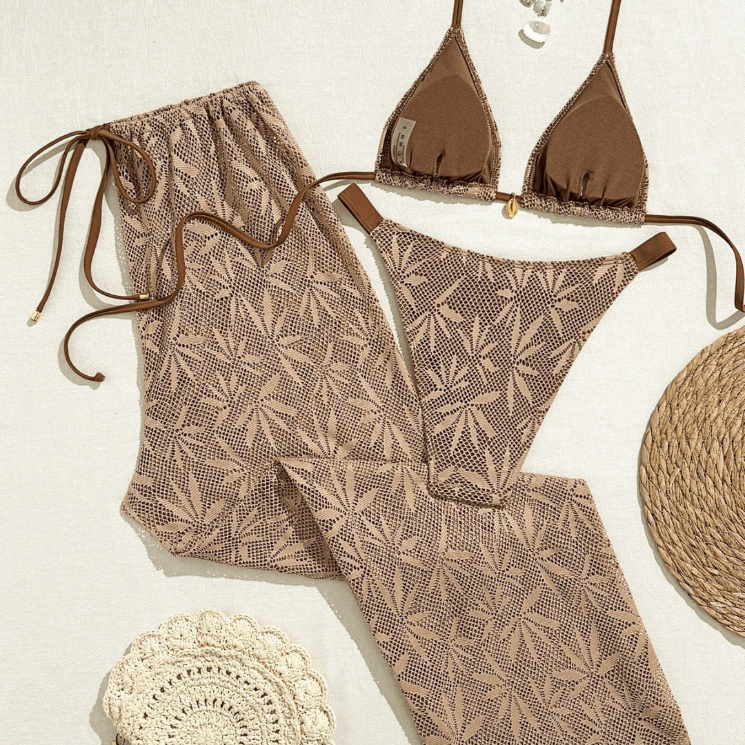 Ladies Bikini set with fashionable crochet pattern Mune Fashion