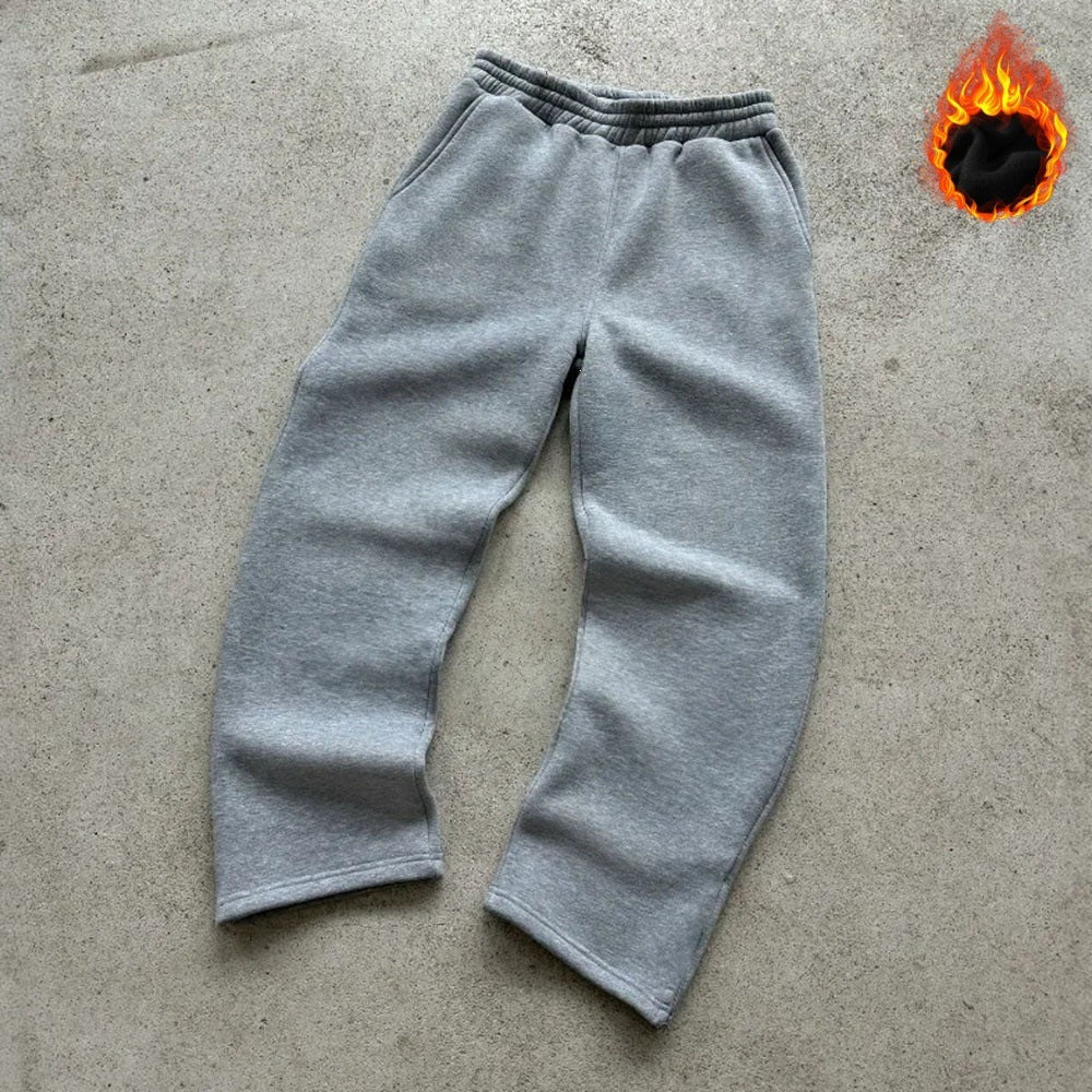 Unisex non-padded sweatpants with elastic comfort waistband, straight leg and side pockets Mune Fashion