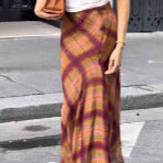 Women Flowing Checked Maxi Skirt with Tailored Trumpet Silhouette Mune Fashion