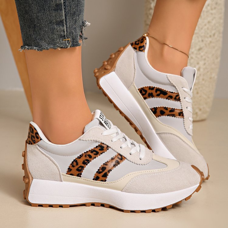 Damen Plateau-Laufsneaker mit Wildlederoptik und Leo-Akzenten Mune Fashion