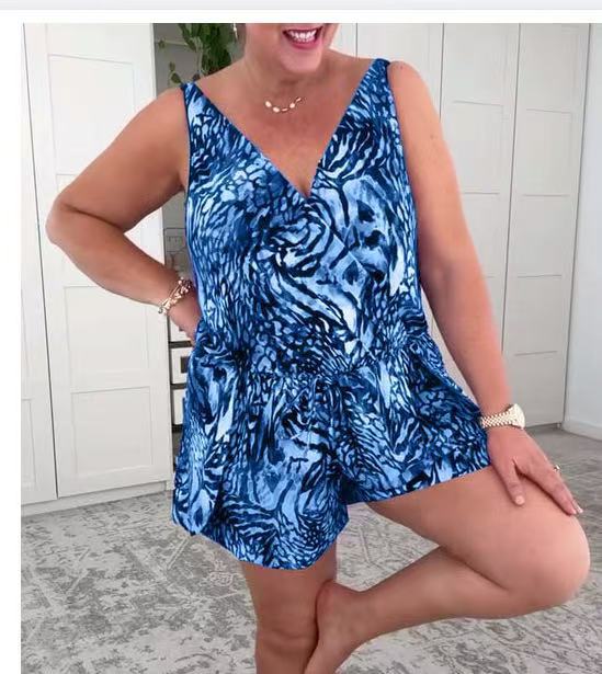 Ladies casual overall with colorful animal pattern Mune Fashion