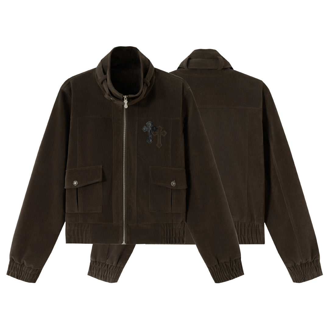 Men's short jacket in suede look with funnel collar, cargo patch pockets and decorative cross application Mune Fashion