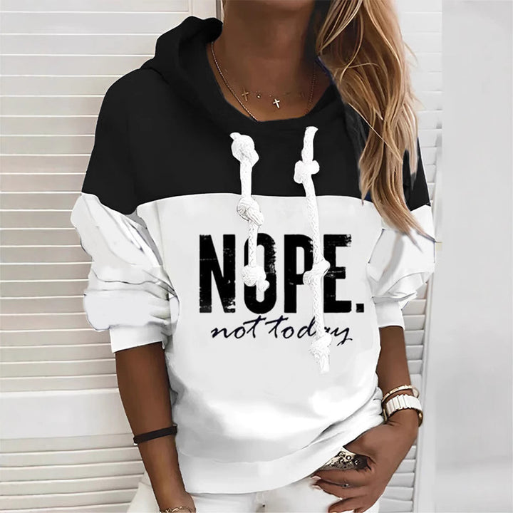 Women's sporty-urban hoodie with statement print, distinctive drawstrings and balloon sleeves Mune Fashion