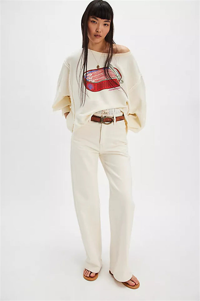 Women oversized sweatshirt with beet print, fringed seam accents and thumbhole sleeves Mune Fashion