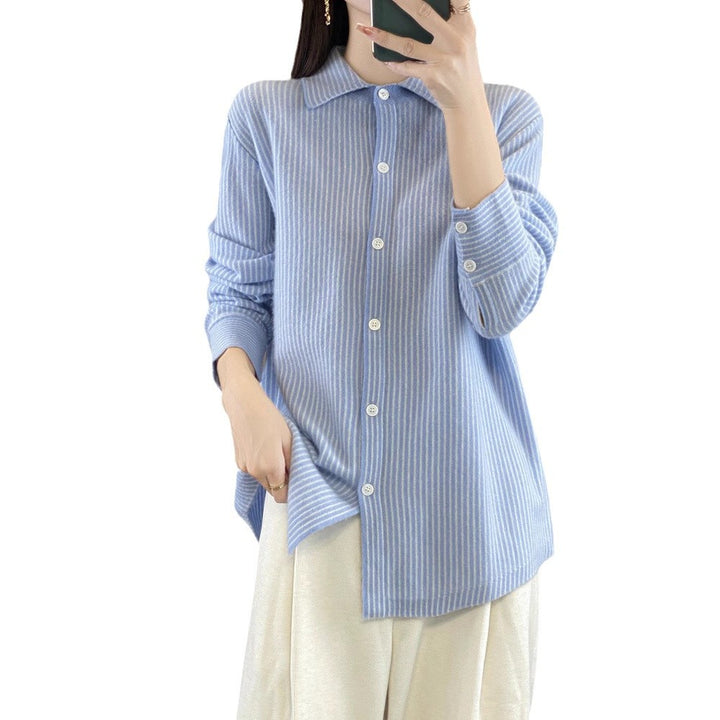 Women's Lightweight Fine Knit Shirt with Polo Collar and Fine Vertical Stripes Mune Fashion