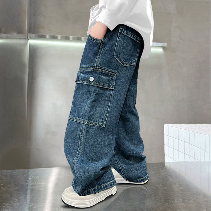 Women's casual cargo jeans by Mune Fashion