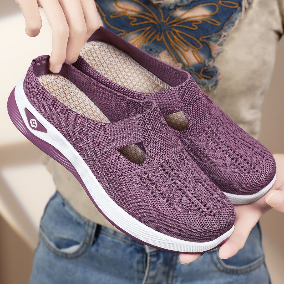 Ladies breathable knitted slip-on clog with side cut-out opening, cushioning EVA and PU midsole Mune Fashion