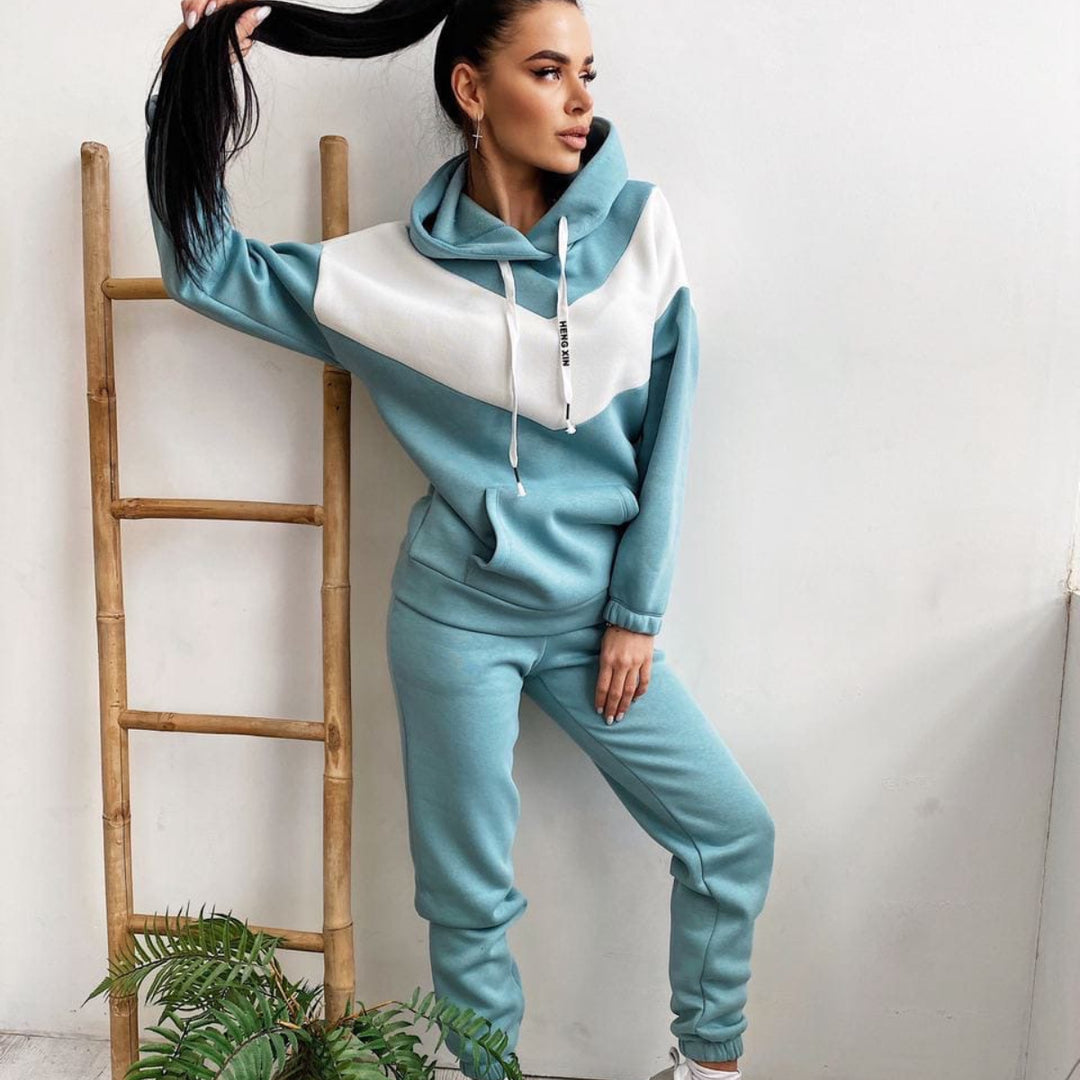 Women's two-piece loungewear set with chevron hoodie and fitted tapered joggers Mune Fashion