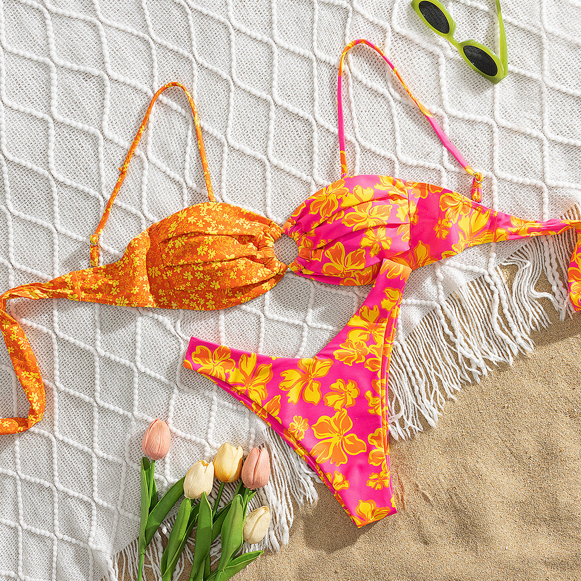 Women's Triangle Bikini with Floral Patterns Mune Fashion