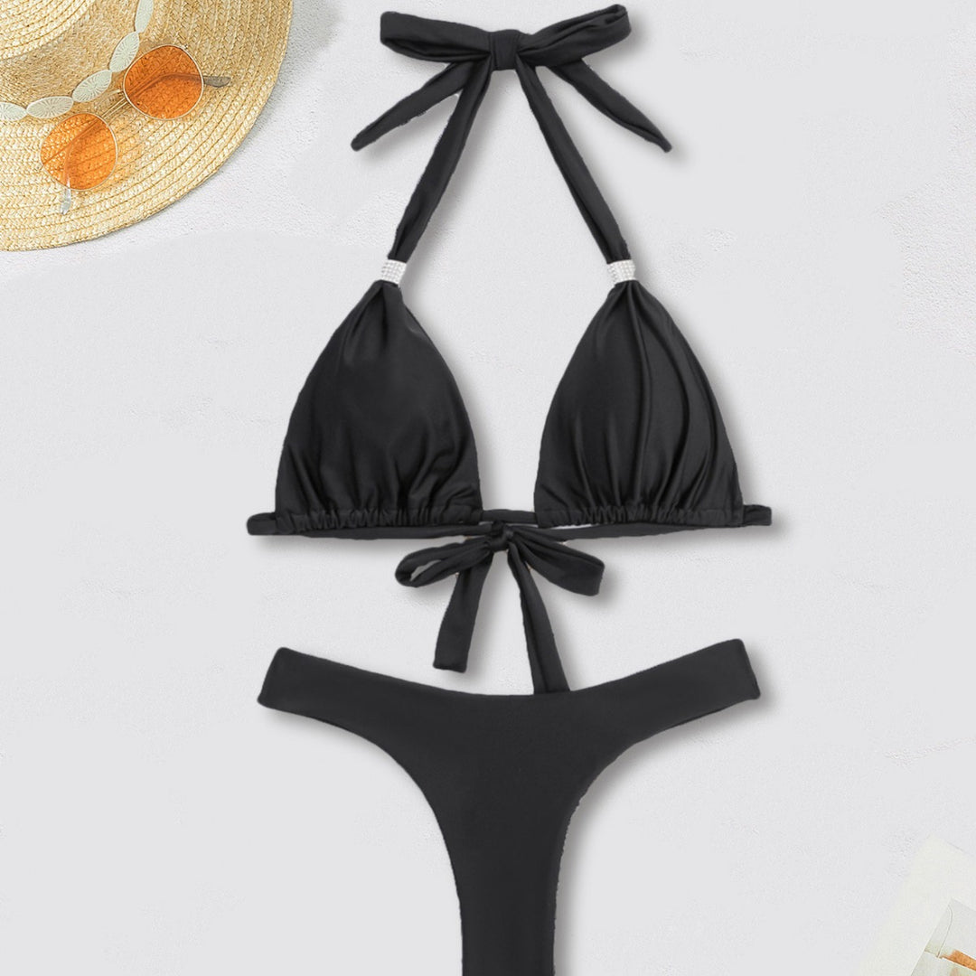 Ladies triangle bikini with elegant metal closure and high leg cut Mune Fashion