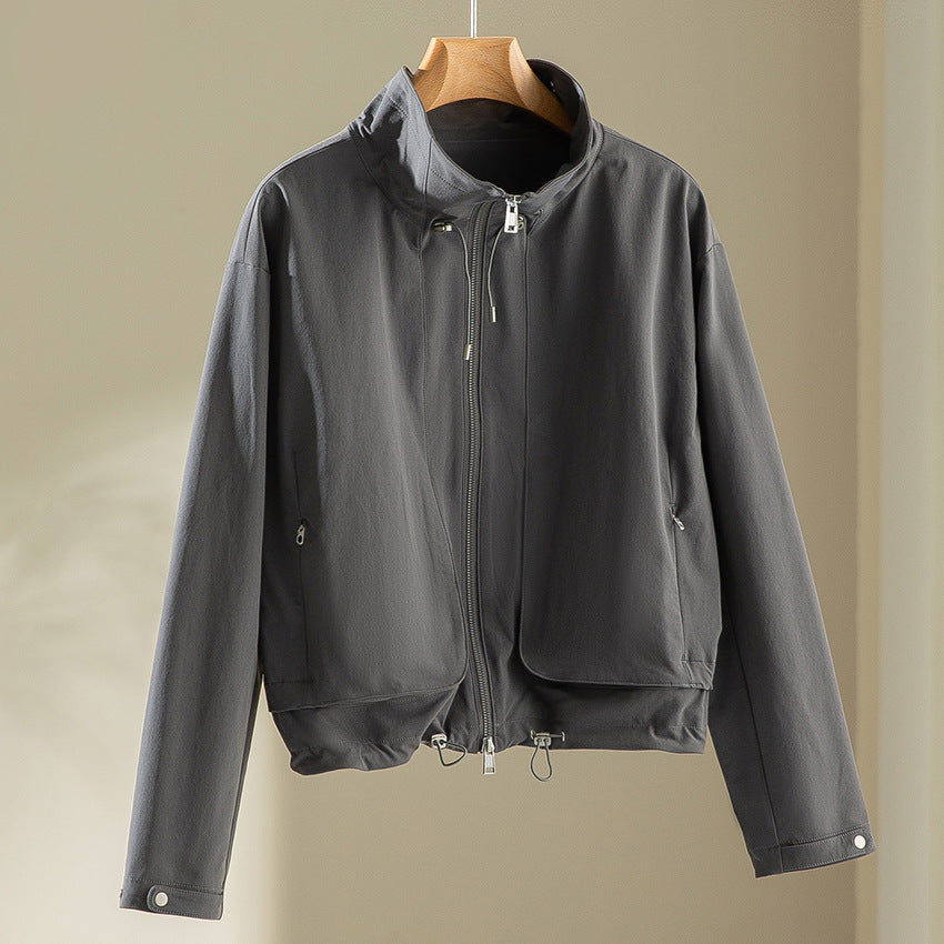 Women's Lightweight Short Jacket with High Collar, Drawstring and Patch Pockets Mune Fashion