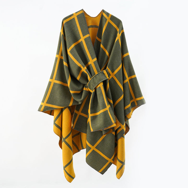 Women's Oversize Poncho made of fine knit with waistband and check pattern Mune Fashion