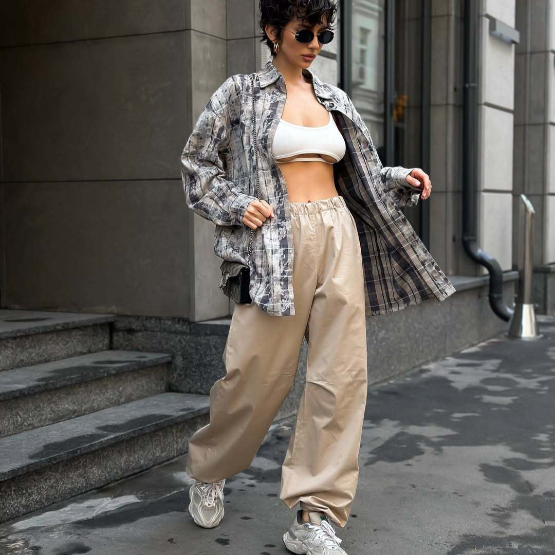Women's Wide High-Waist Lounge Pants Made of Lightweight Twill with Elastic Waistband Mune Fashion