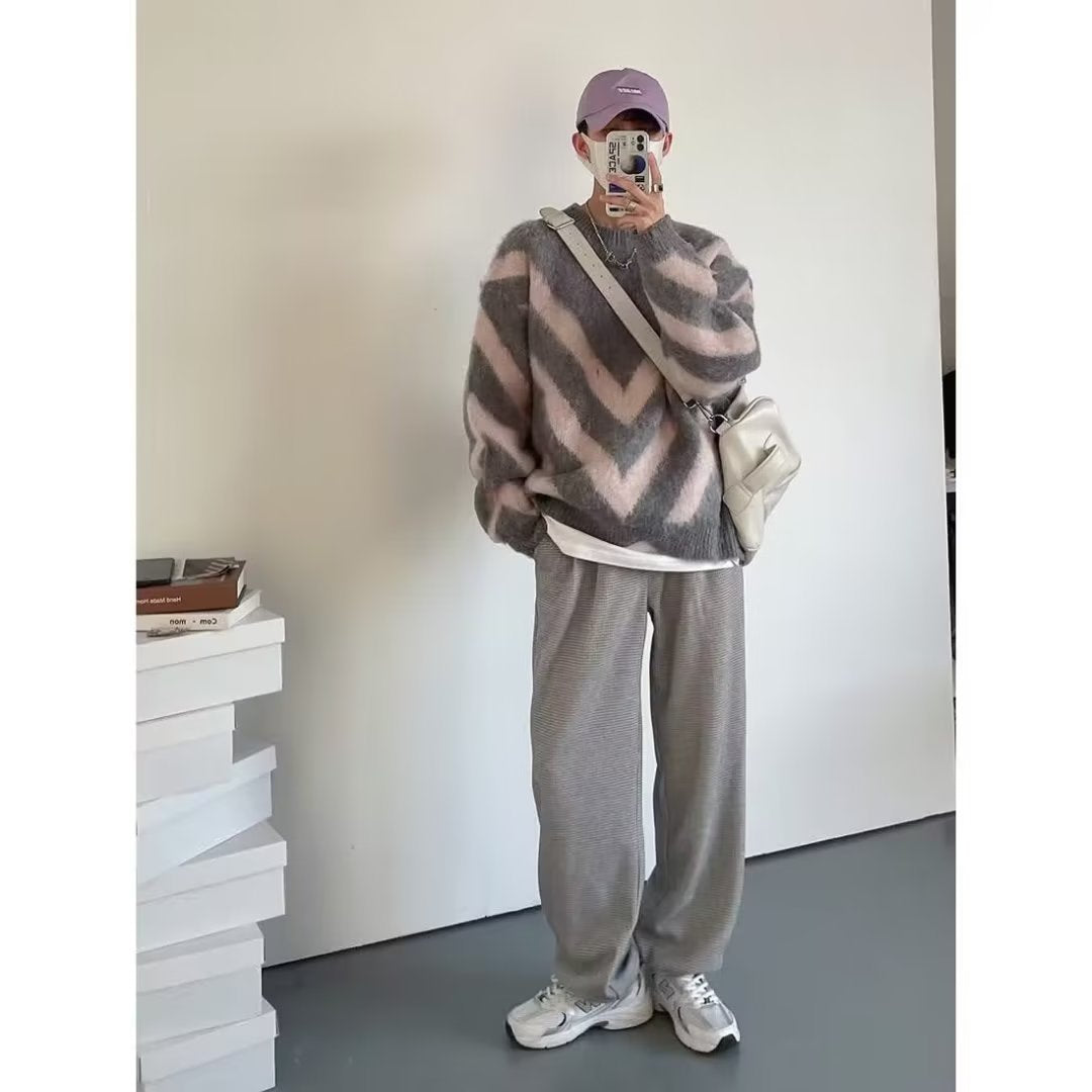 Men's Fashionable Chunky Knit Sweater with Chevron Pattern Mune Fashion