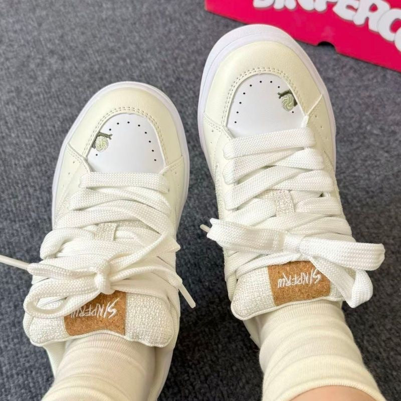 Ladies sporty sneakers with animal motifs and breathable surface structure Mune Fashion