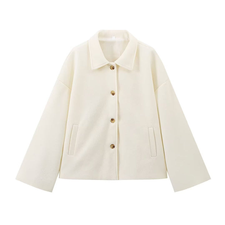 Ladies short jacket in boxy cut made of wool blend with shirt collar and concealed button placket Mune Fashion