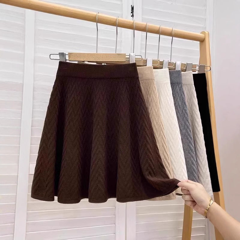 Women Pleated Knitted Skirt with Cable Pattern Mune Fashion