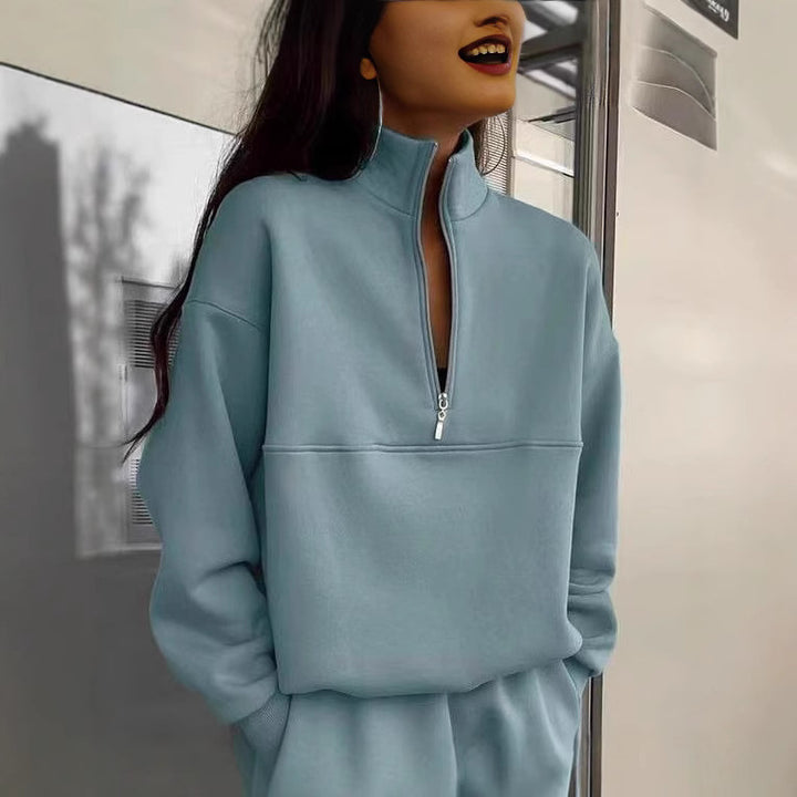 Women's casual stand-up collar half-zip in boxy cut with decorative breast seam Mune Fashion