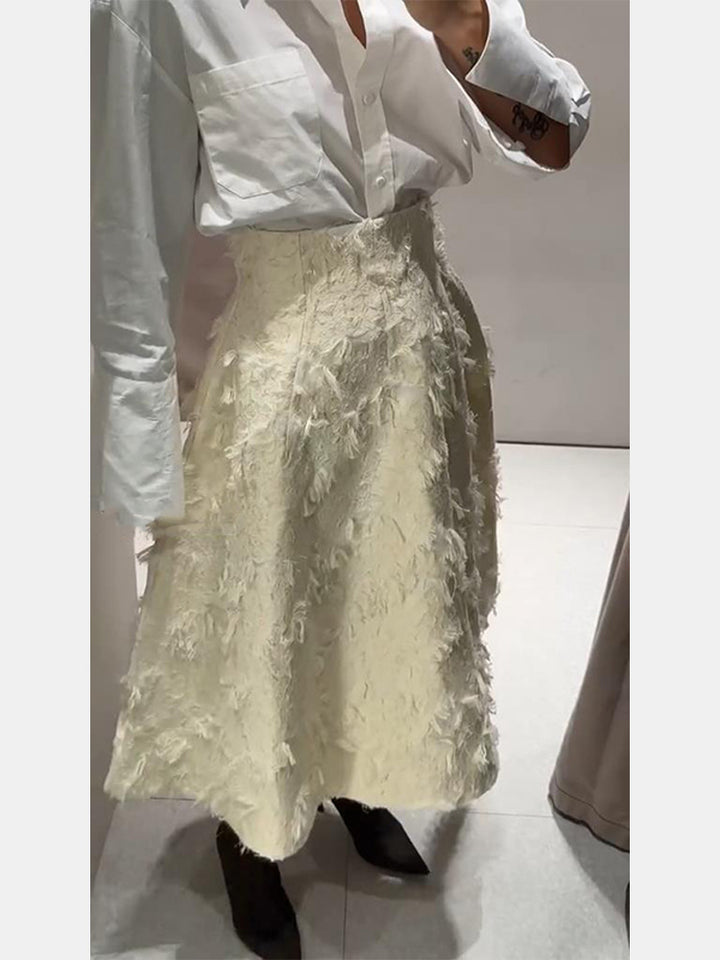 Women's midi skirt with high waist and fringed texture Mune Fashion