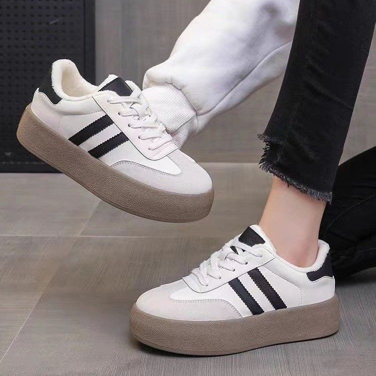 Ladies Sporty Sneakers with Cushioned Sole and Durable Design Mune Fashion