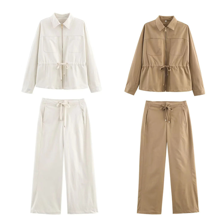 Women's lightweight transitional jacket with zipper, drawstring waist and patch chest pockets Mune Fashion