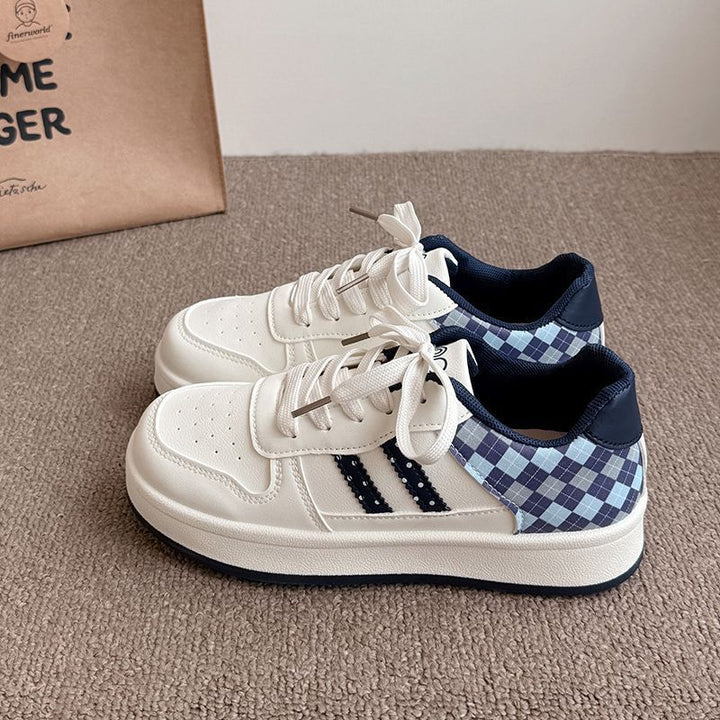 Women's fashionable sneakers with checkered inserts and cushioned sole Mune Fashion