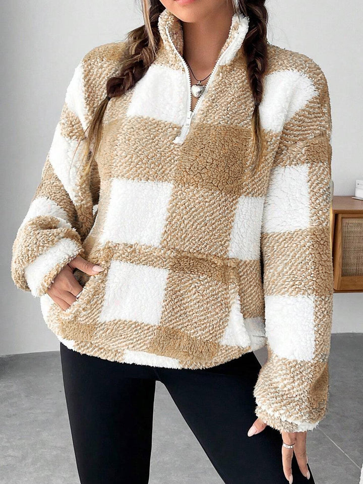 Women's cozy Sherpa pullover with stand-up collar, half-zip and kangaroo pocket Mune Fashion