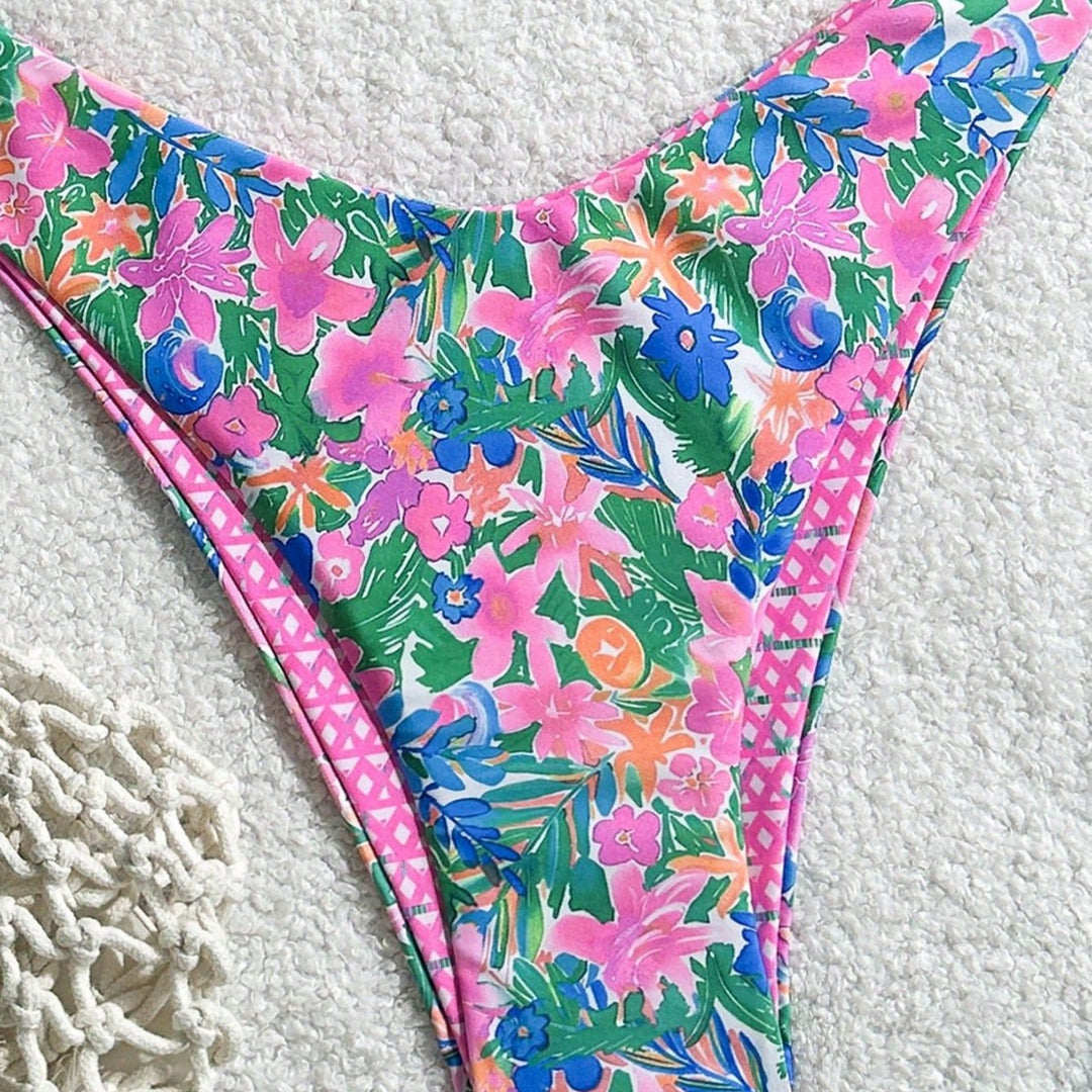 Women's Triangle Bikini Mune Fashion