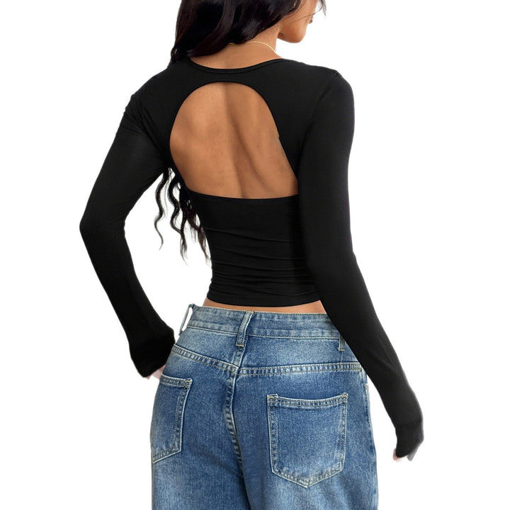 Women’s tailored long-sleeve cropped top with square neckline, figure-hugging fit and delicate decorative button detail Mune Fashion